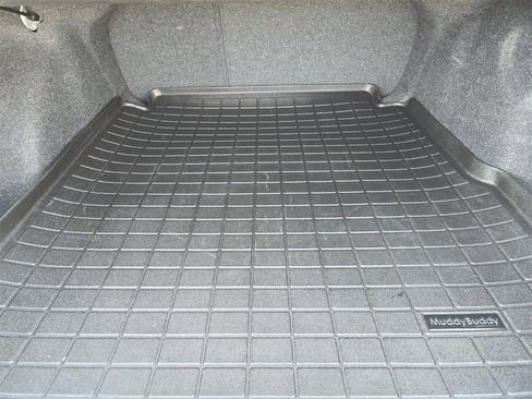 Used 2021 Volkswagen Passat 2.0T R-Line image 33