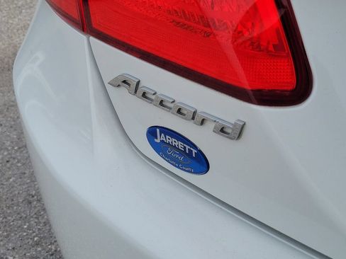 Used 2013 Honda Accord LX image 8