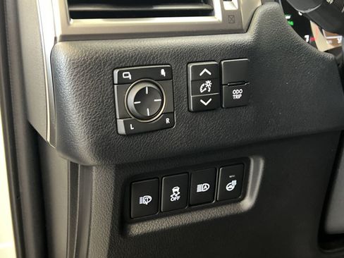 Used 2023 Lexus GX 460 Premium w/ Premium Package AWD/4WD image 74