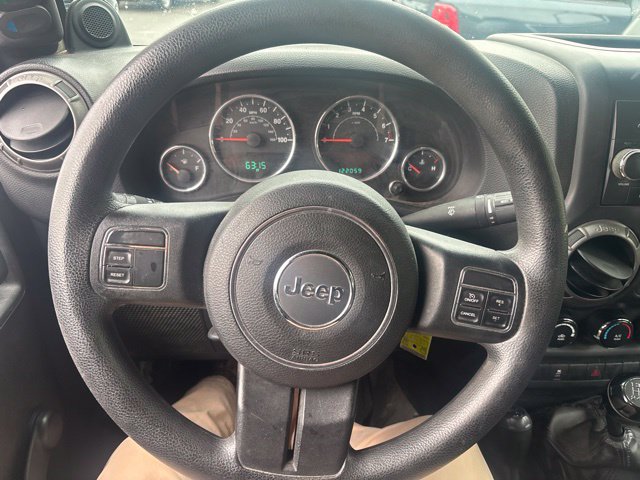 Used 2014 Jeep Wrangler Unlimited Sport AWD/4WD image 32