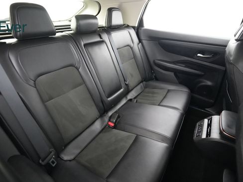Used 2024 Nissan Ariya AWD image 5