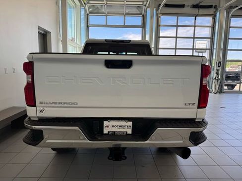 Used 2020 Chevrolet Silverado 3500 LTZ w/ LTZ Plus Package AWD/4WD image 33