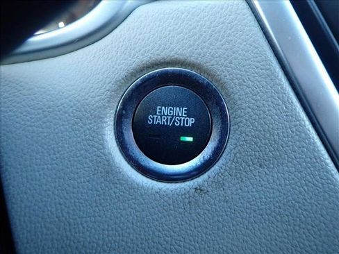 Used 2016 Cadillac SRX Luxury image 26