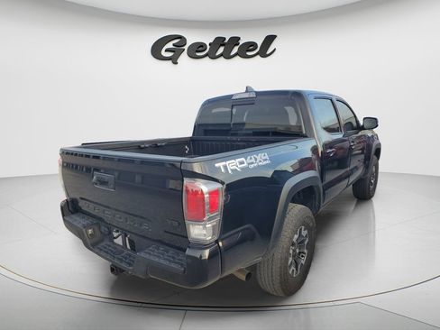 Used 2023 Toyota Tacoma TRD Off-Road w/ Technology Package AWD/4WD image 4