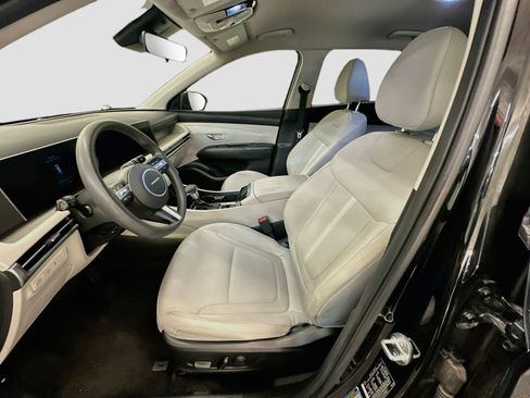 Used 2025 Hyundai Tucson SEL AWD/4WD image 13