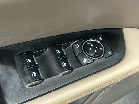 Used 2023 Lincoln Nautilus FWD image 18