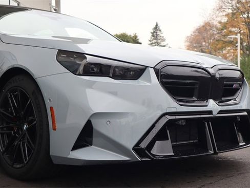 New 2026 BMW M5 w/ Executive Package image 3