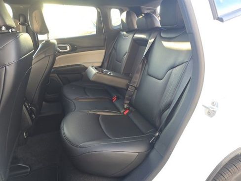 New 2026 Jeep Compass Limited image 25