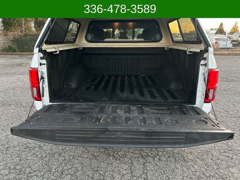 Used 2020 Ford F150 Lariat image 17