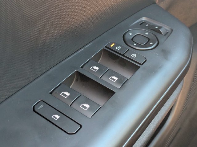 New 2027 Kia K4 FWD image 22