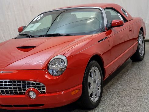 Used 2002 Ford Thunderbird image 5