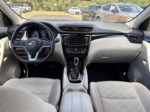 Certified 2021 Nissan Rogue Sport SV image 19