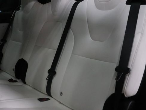 Used 2021 Tesla Model X Long Range AWD/4WD image 19
