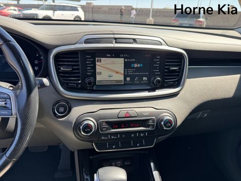 Used 2020 Kia Sorento SX image 20