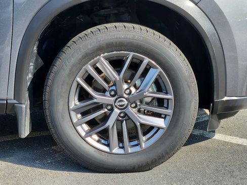 Used 2023 Nissan Rogue S AWD/4WD image 8