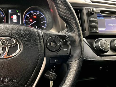 Used 2018 Toyota RAV4 LE w/ All Weather Liner Package image 23