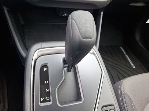 Used 2025 Subaru Crosstrek 2.0i Premium image 13