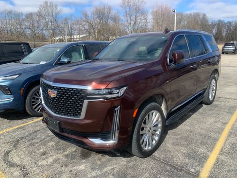 Used 2023 Cadillac Escalade Premium Luxury image 1