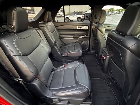 Used 2020 Ford Explorer ST w/ ST Street Pack AWD/4WD image 16