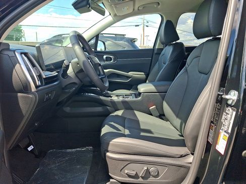 New 2026 Kia Sorento EX AWD/4WD image 9