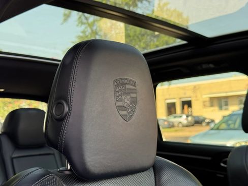 Used 2016 Porsche Cayenne S AWD/4WD image 29
