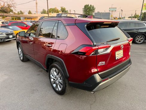 Used 2022 Toyota RAV4 Limited w/ Limited Grade Weather Package AWD/4WD image 7