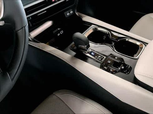 New 2026 Lexus RX 350h w/ Convenience Package AWD/4WD image 8