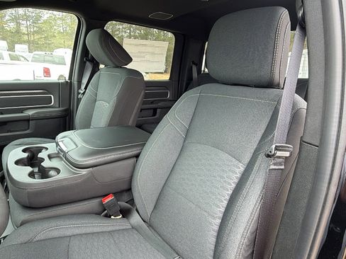 New 2026 RAM 2500 Big Horn AWD/4WD image 17