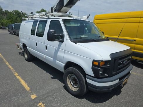 Used 2013 Ford E-350 and Econoline 350 Super Duty RWD image 4