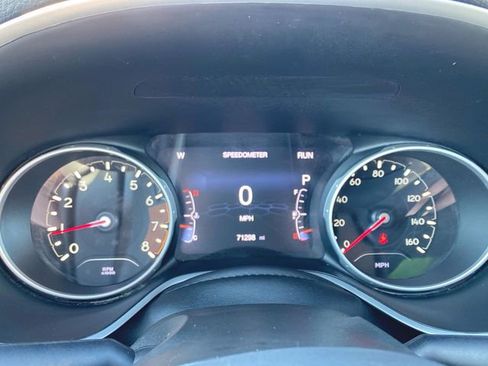 Used 2020 Jeep Compass Limited image 11