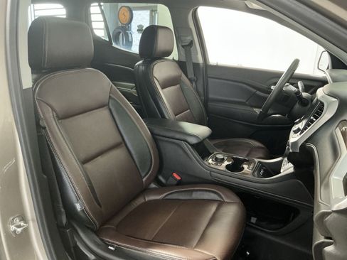 Used 2022 GMC Acadia SLE w/ Driver Convenience Package AWD/4WD image 28