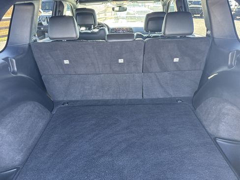 Used 2021 Jeep Grand Cherokee Limited image 17