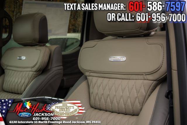 New 2026 Ford F350 Platinum w/ Platinum Plus Package AWD/4WD image 32