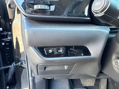 Used 2022 Lexus NX 300h AWD image 21