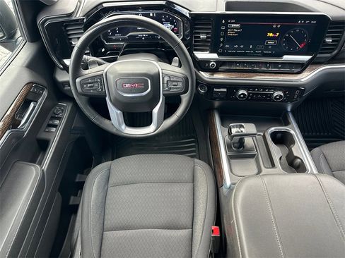 Used 2023 GMC Sierra 1500 Elevation image 23