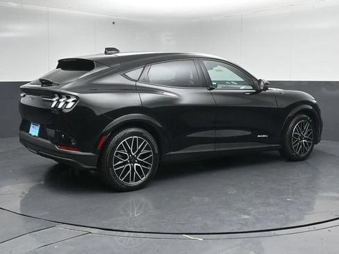Certified 2025 Ford Mustang Mach-E Premium AWD/4WD image 7