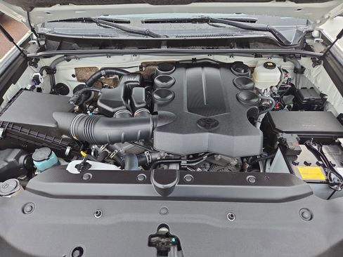 Certified 2023 Toyota 4Runner Limited image 32