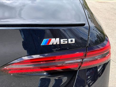 Certified 2025 BMW i5 M60 w/ Executive Package image 33