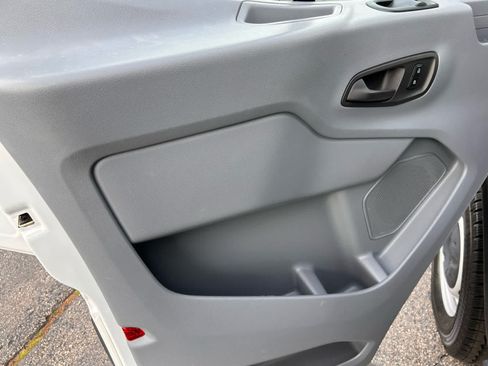 Used 2018 Ford Transit 350 XL RWD image 10