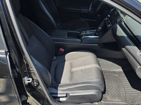 Used 2020 Honda Civic Sport image 16