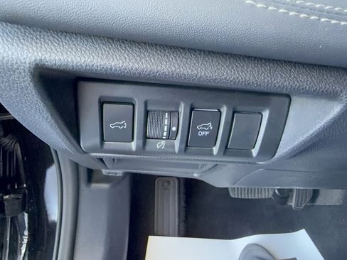 Used 2023 Subaru Outback Limited XT image 25