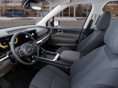 New 2026 Kia Carnival LX FWD image 17