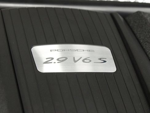New 2026 Porsche Macan S AWD/4WD image 40