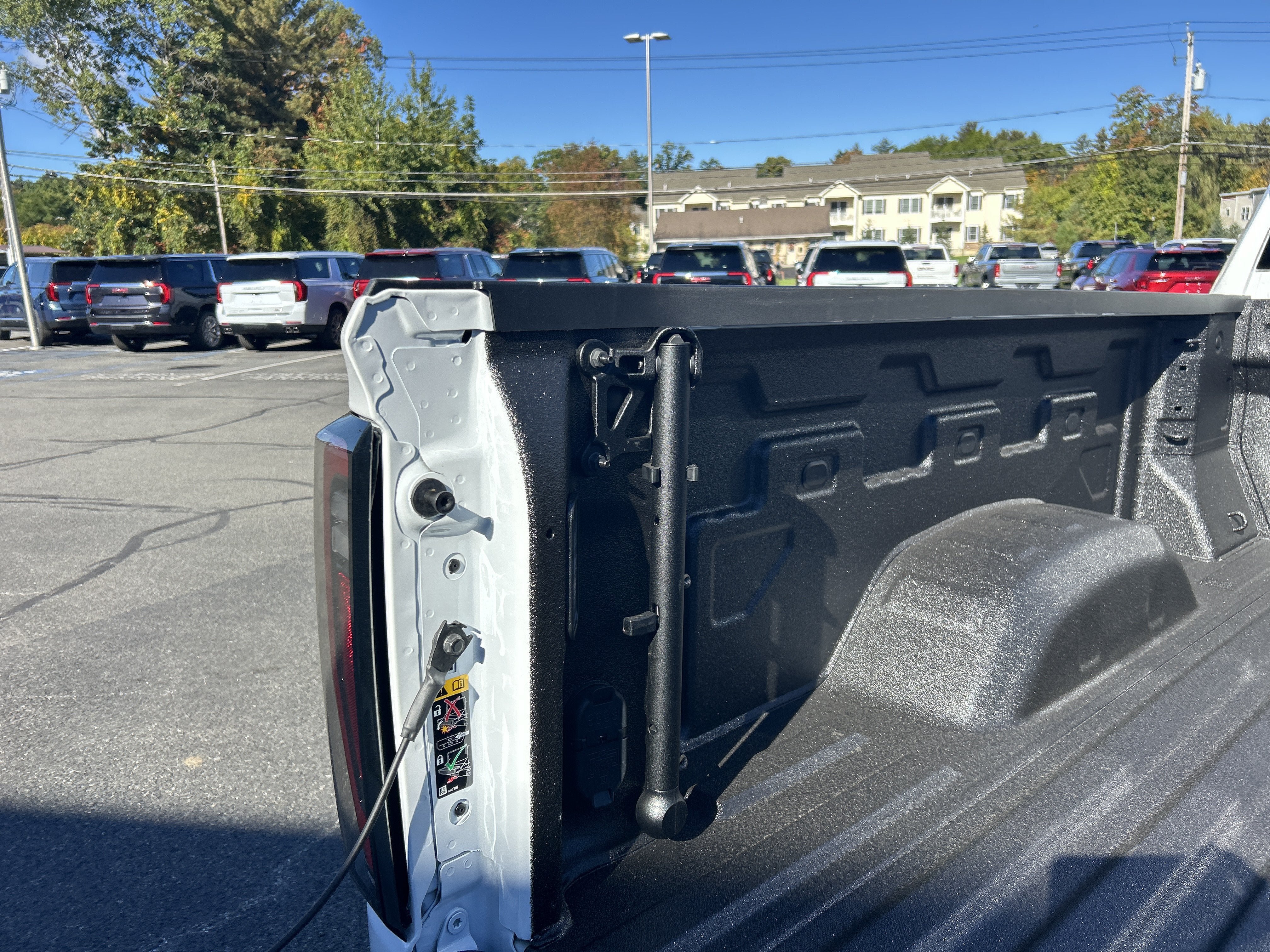 New 2026 GMC Sierra 3500 AT4 w/ AT4 Premium Plus Package AWD/4WD image 14