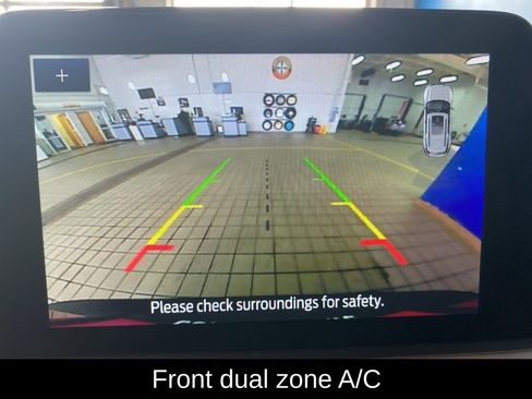 Used 2022 Ford Escape SEL w/ Equipment Group 302A image 4