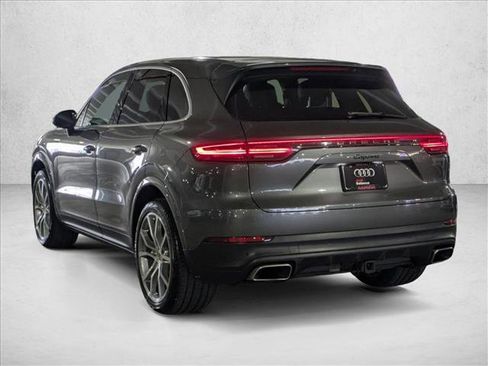 Used 2019 Porsche Cayenne image 9