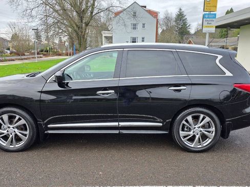 Used 2013 INFINITI JX35 AWD w/ Premium Pkg image 8