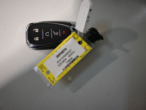 Used 2024 Chevrolet Equinox LT image 20