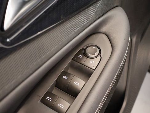 New 2026 Chevrolet Blazer EV LT image 10