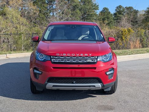 Used 2019 Land Rover Discovery Sport HSE image 2